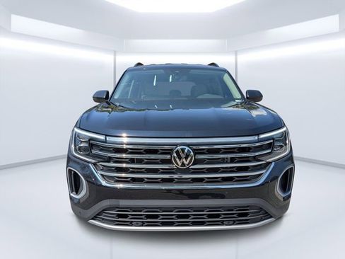 New 2026 Volkswagen Atlas SE image 8