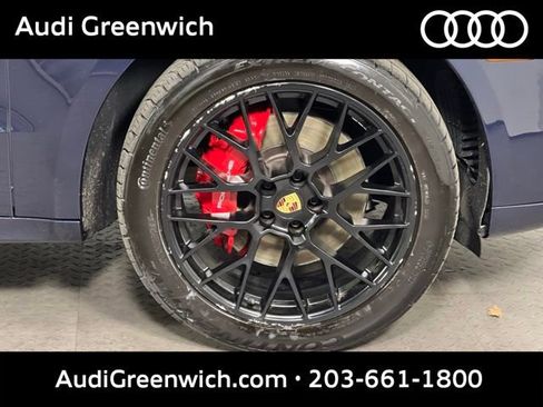 Used 2021 Porsche Macan GTS AWD/4WD image 9