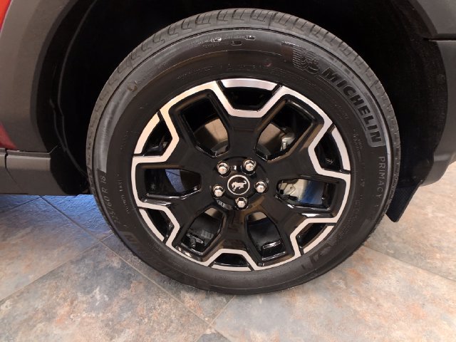 New 2026 Ford Bronco Sport Outer Banks w/ Outer Banks Tech Package+ AWD/4WD image 9