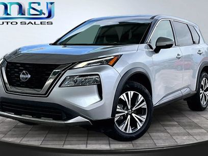 Used 2021 Nissan Rogue SV