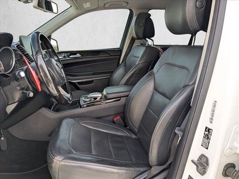 Used 2018 Mercedes-Benz GLS 550 4MATIC image 13