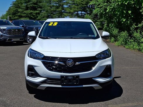 Used 2023 Buick Encore GX Preferred w/ Cold Weather Comfort Package FWD image 2