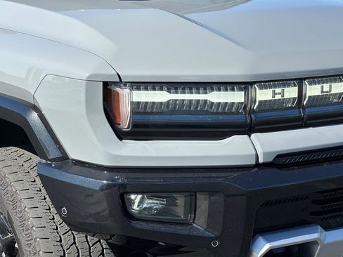 Used 2024 GMC Hummer EV 2X AWD/4WD image 46