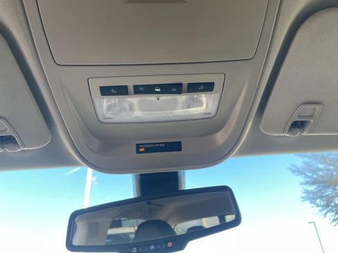 Used 2018 Chevrolet Colorado ZR2 image 27