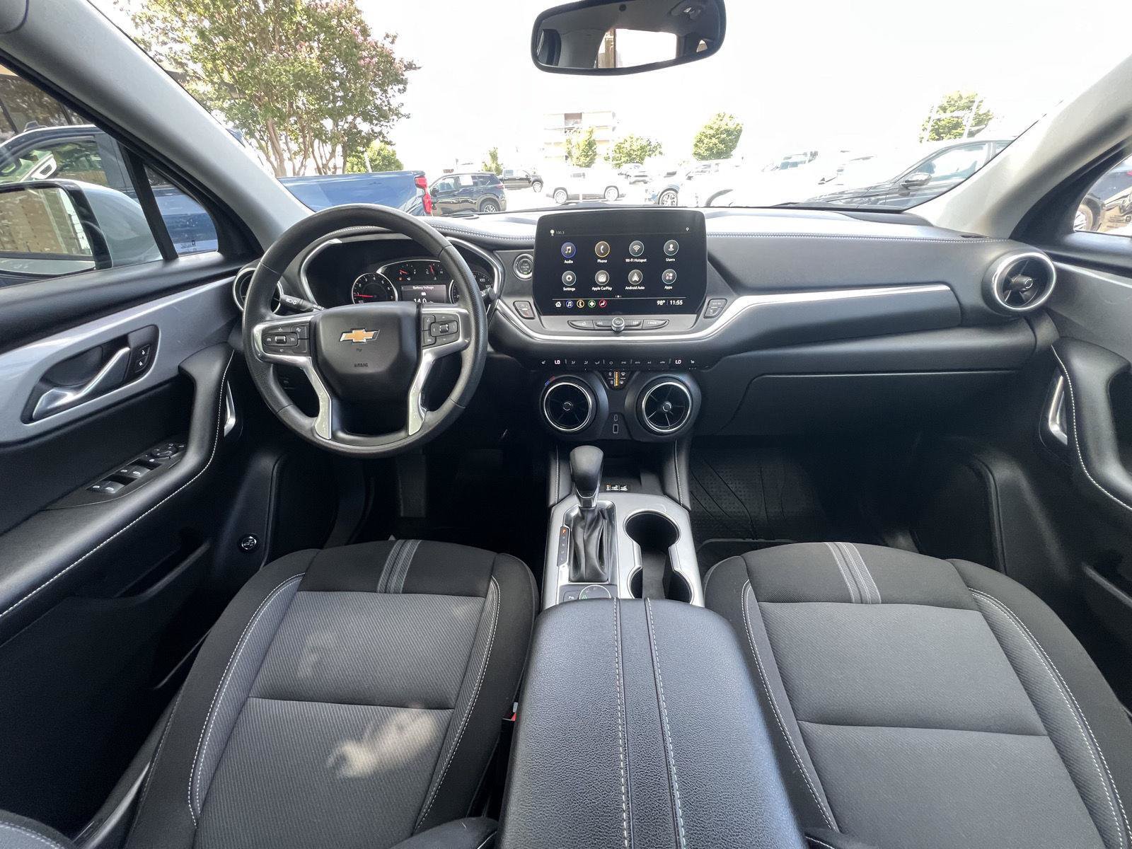 Used 2024 Chevrolet Blazer LT w/ Convenience Package FWD image 18