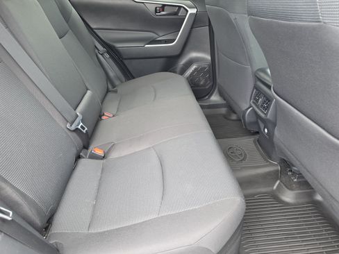 Certified 2024 Toyota RAV4 LE AWD/4WD image 12