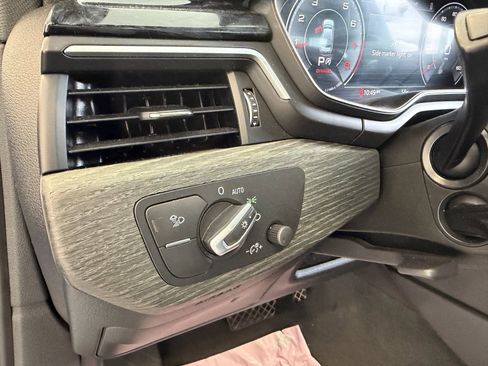 Used 2022 Audi A4 2.0T Premium Plus image 32