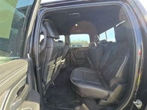 Used 2024 RAM 2500 Limited image 20