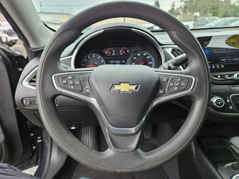 Used 2023 Chevrolet Malibu LS FWD image 27
