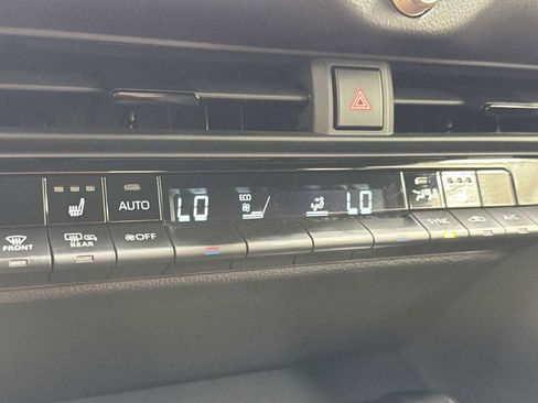 Certified 2024 Toyota Crown AWD/4WD image 21