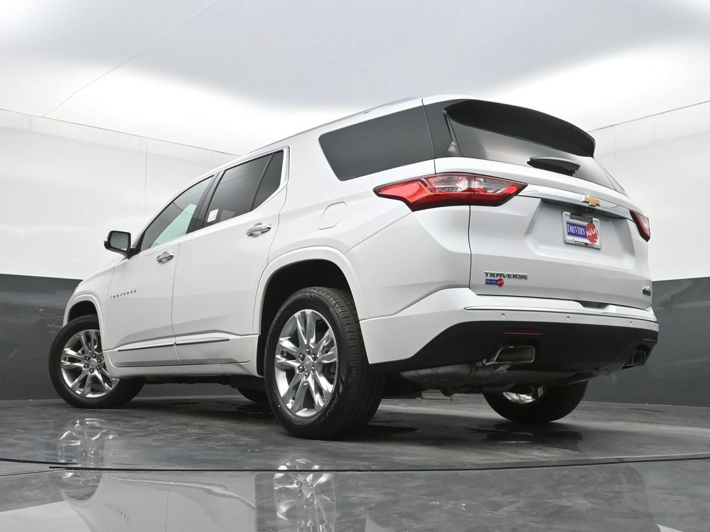 Used 2021 Chevrolet Traverse High Country FWD image 31