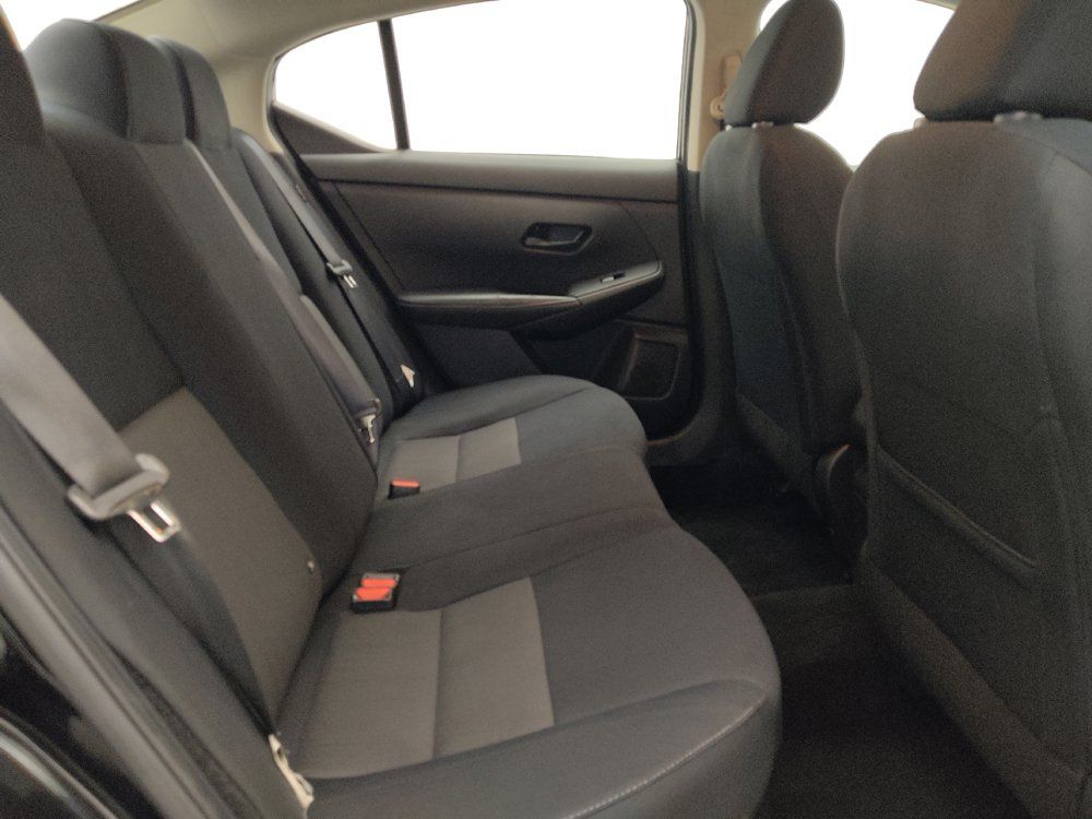 Used 2024 Nissan Sentra SV FWD image 19
