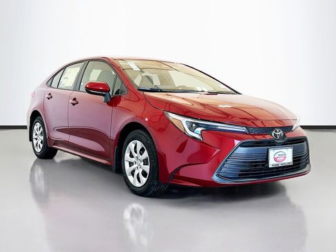 New 2026 Toyota Corolla LE FWD image 3
