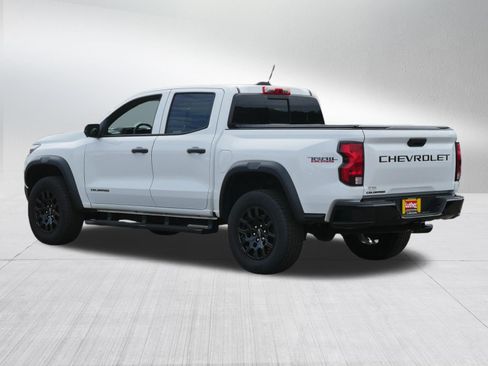 Certified 2024 Chevrolet Colorado Trail Boss w/ Technology Package AWD/4WD image 5