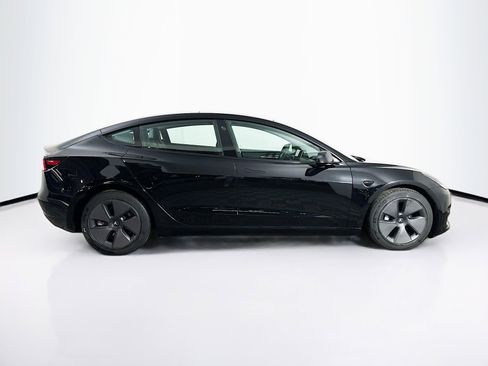 Used 2023 Tesla Model 3 Standard Range image 10