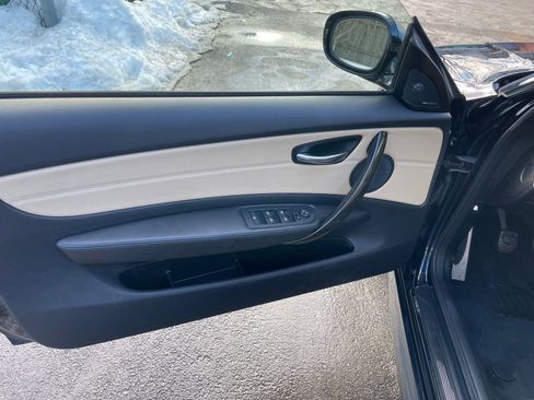 Used 2013 BMW 135i Convertible image 19