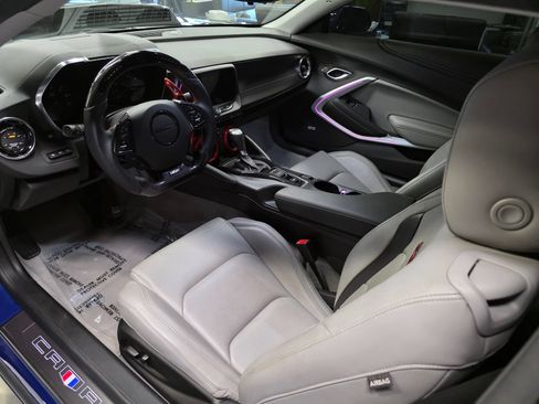 Used 2023 Chevrolet Camaro SS RWD image 22