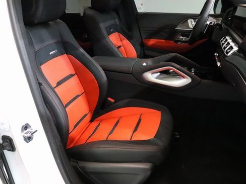 Used 2025 Mercedes-Benz GLE 63 AMG S w/ Driver Assistance Package image 23