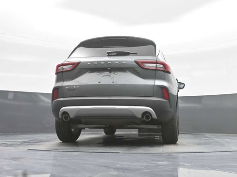 Used 2025 Ford Escape Active image 35