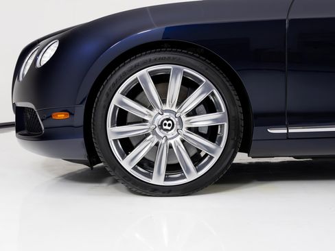 Used 2014 Bentley Continental GT image 11