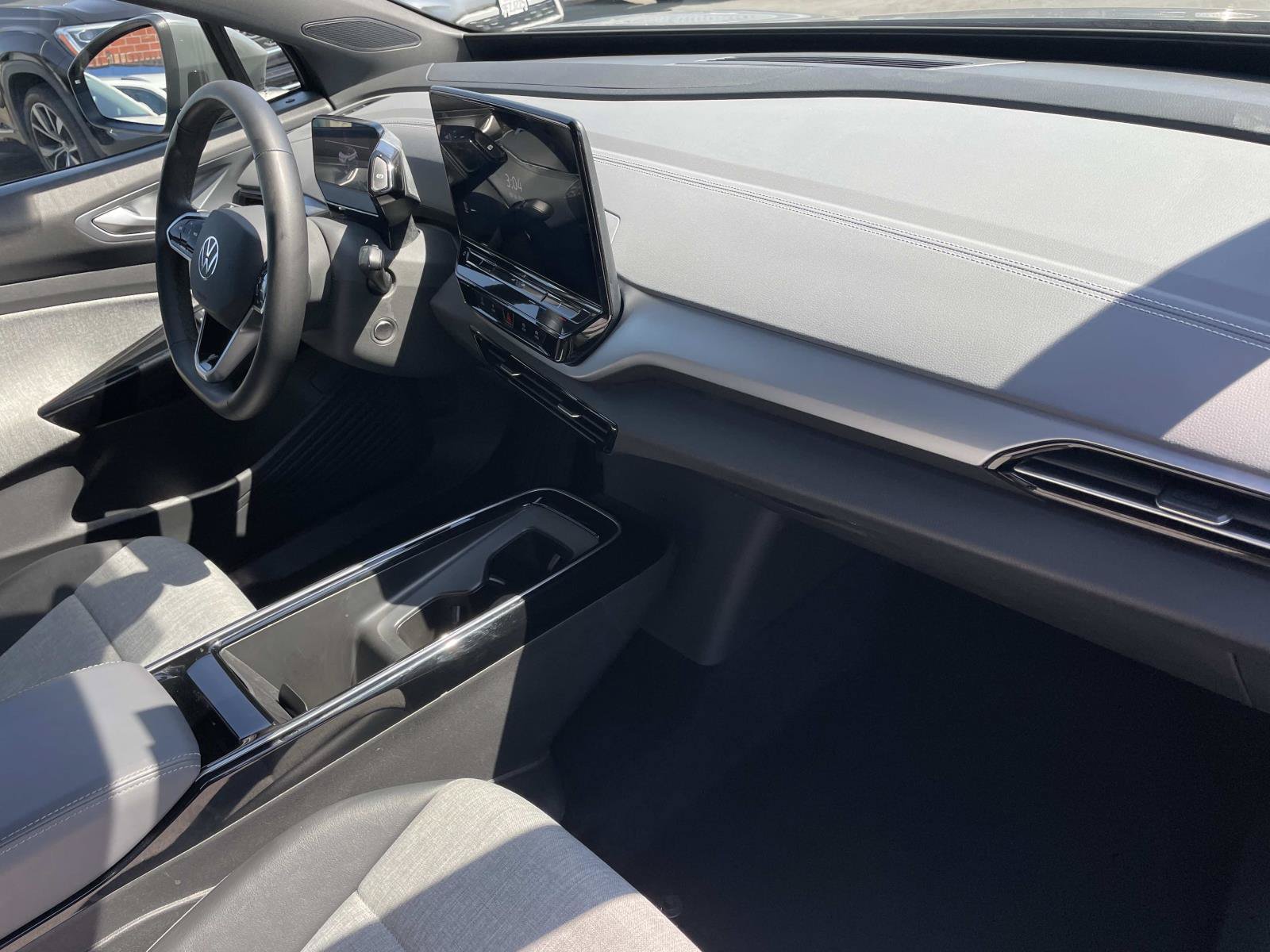 Certified 2023 Volkswagen ID.4 Pro RWD image 29