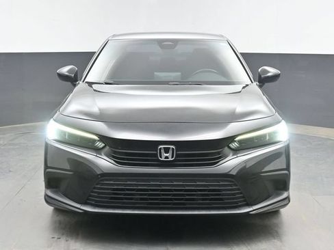 Used 2022 Honda Civic Sport image 3