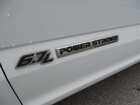 Used 2019 Ford F250 XL w/ Power Equipment Group image 33