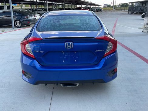 Used 2019 Honda Civic Sport image 7