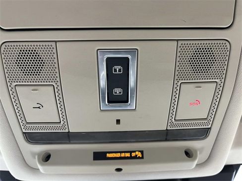 Used 2017 Land Rover Discovery Sport HSE image 37