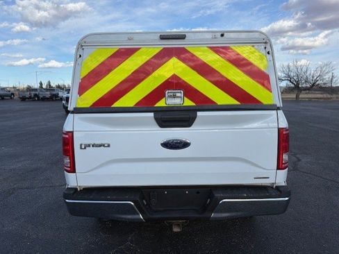 Used 2015 Ford F150 XLT w/ Trailer Tow Package image 6