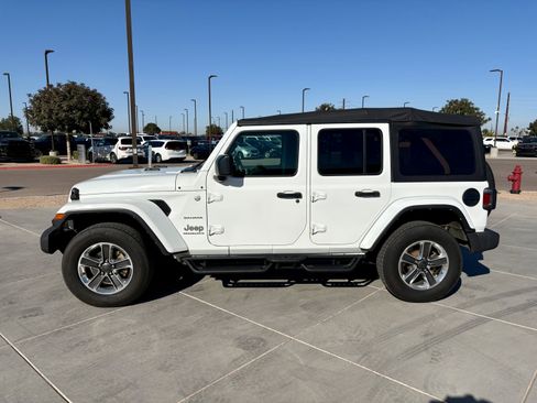 Certified 2023 Jeep Wrangler Sahara image 2