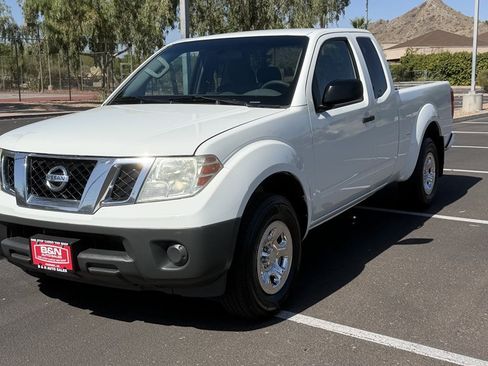 Used 2018 Nissan Frontier S RWD image 1