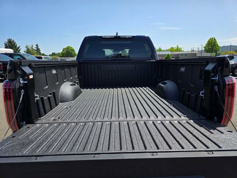 New 2025 Toyota Tundra Platinum image 18