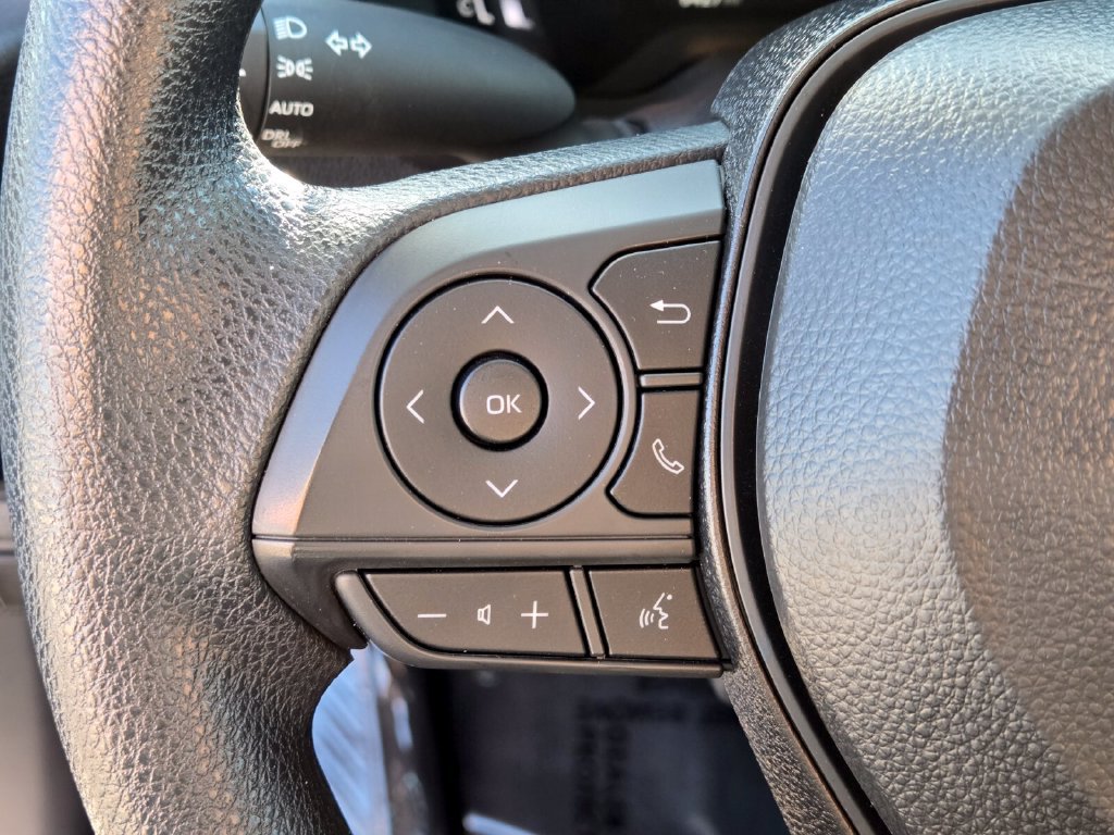 Used 2026 Toyota Corolla LE FWD image 30