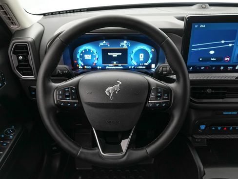 Certified 2025 Ford Bronco Sport Outer Banks w/ Outer Banks Tech Package+ AWD/4WD image 14