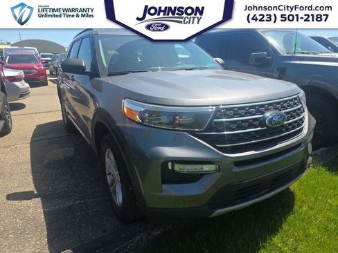 Used 2023 Ford Explorer XLT w/ Equipment Group 202A AWD/4WD image 1