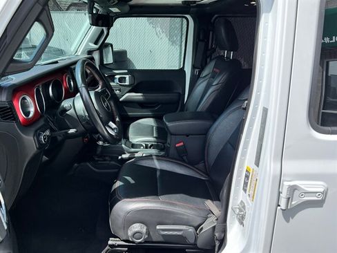 Used 2022 Jeep Gladiator Rubicon AWD/4WD image 18