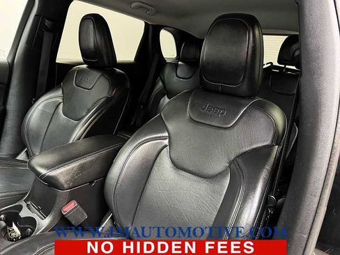 Used 2019 Jeep Cherokee Limited image 13