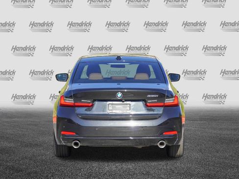 Used 2024 BMW 330i Sedan w/ Convenience Package image 8