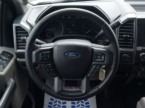 Certified 2019 Ford F150 XLT w/ Equipment Group 301A Mid image 17