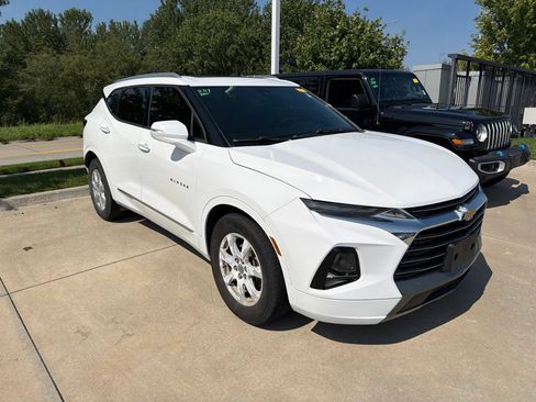 Used 2019 Chevrolet Blazer Premier AWD/4WD image 3