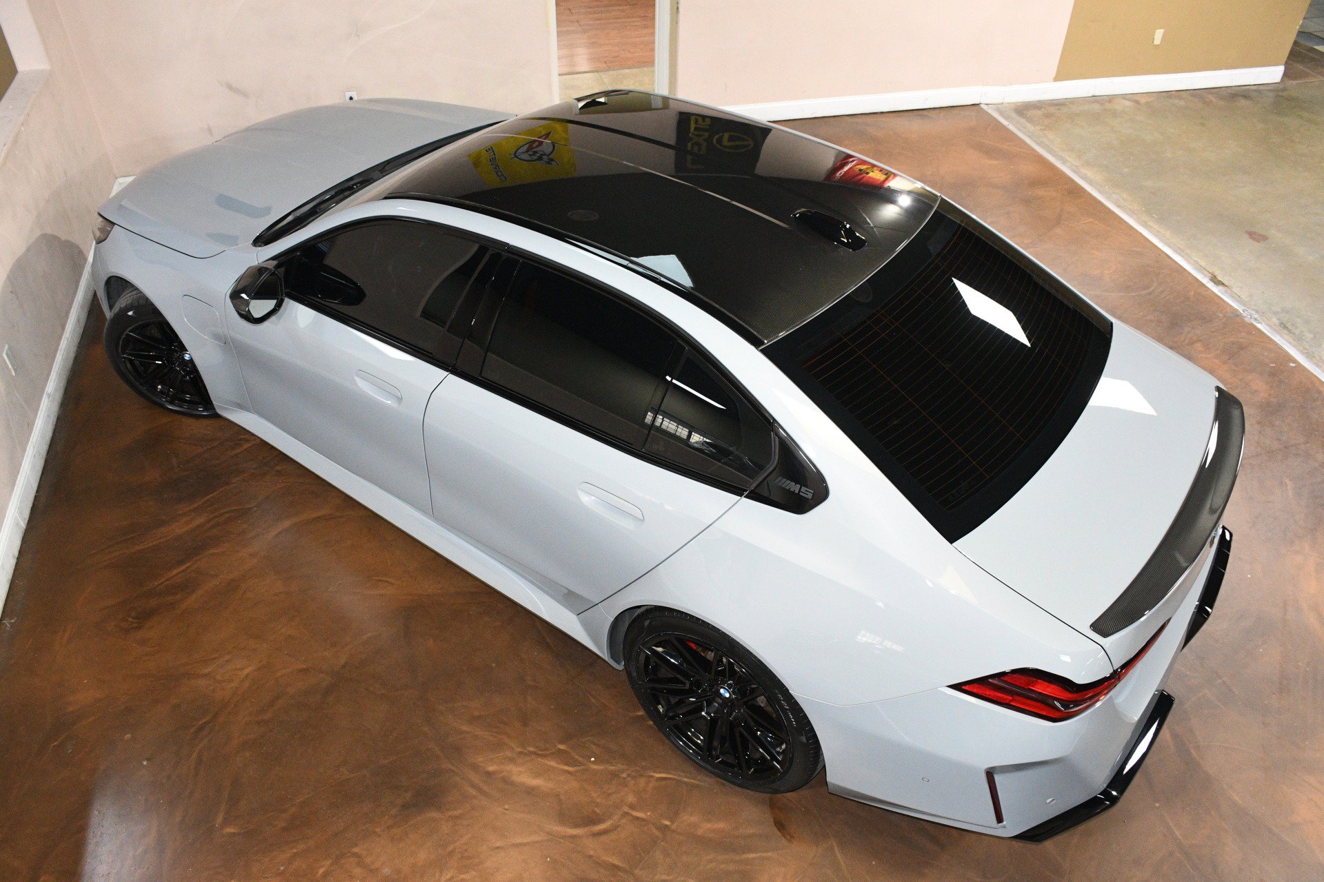 Used 2025 BMW M5 w/ Carbon Package AWD/4WD image 76