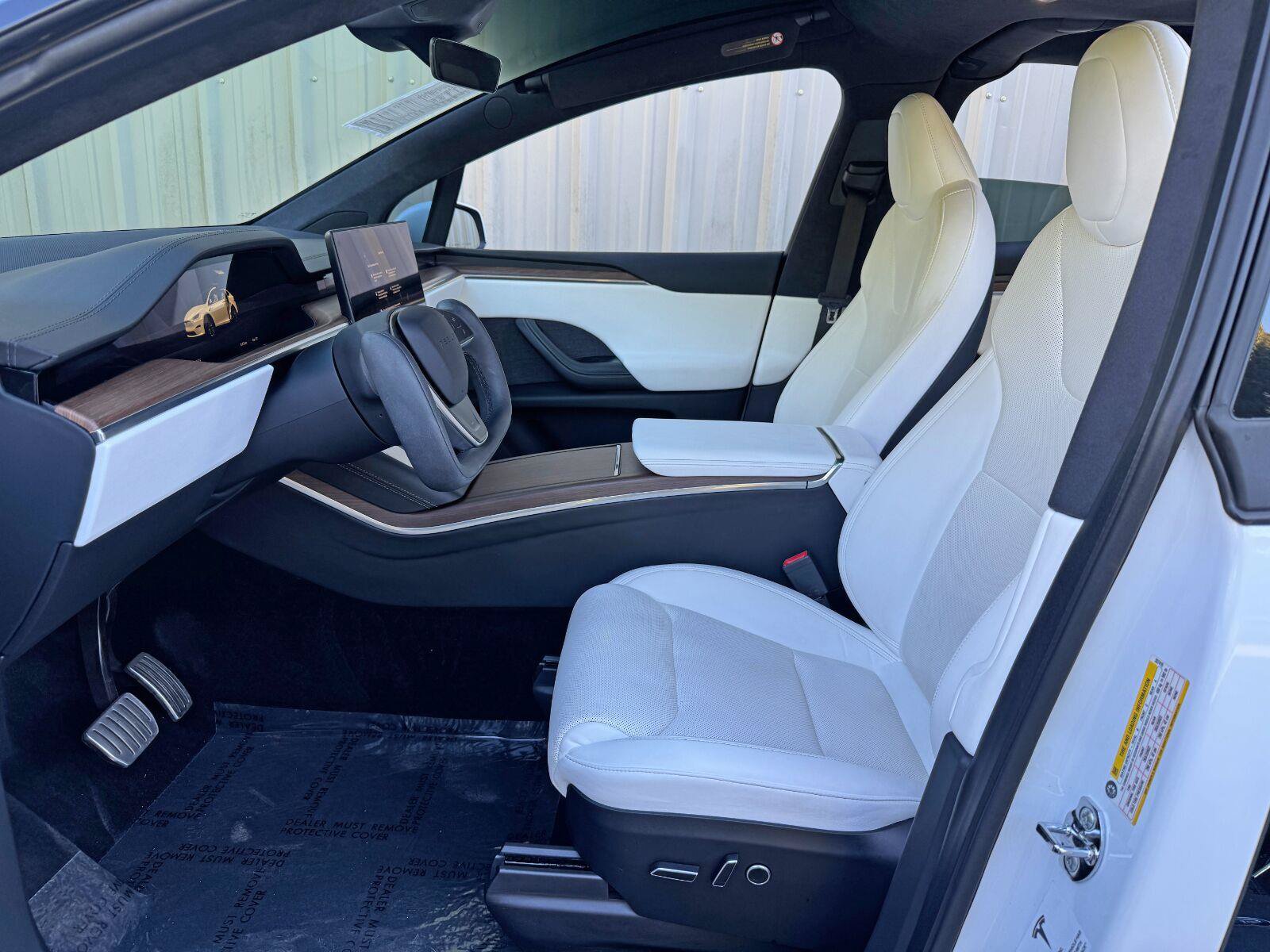 Used 2022 Tesla Model X AWD/4WD image 16