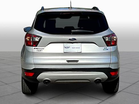 Used 2017 Ford Escape SE w/ Equipment Group 201A AWD/4WD image 5