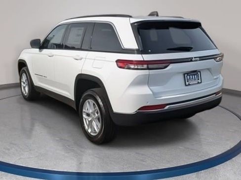 New 2025 Jeep Grand Cherokee Laredo X image 7