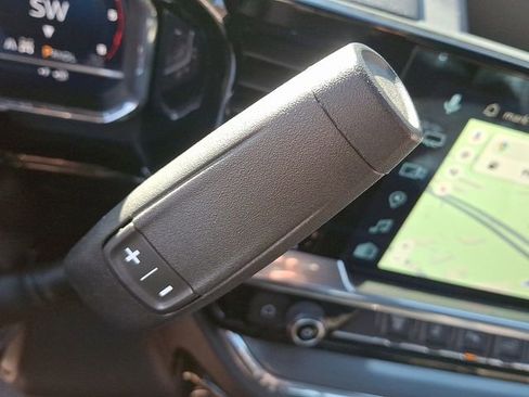 Used 2024 Chevrolet Silverado 2500 High Country w/ High Country Premium Package image 15