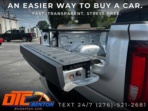 Used 2020 GMC Sierra 1500 SLT w/ SLT Premium Package AWD/4WD image 33