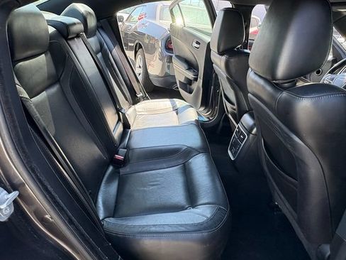 Used 2021 Dodge Charger SXT w/ Leather Interior Group RWD image 17