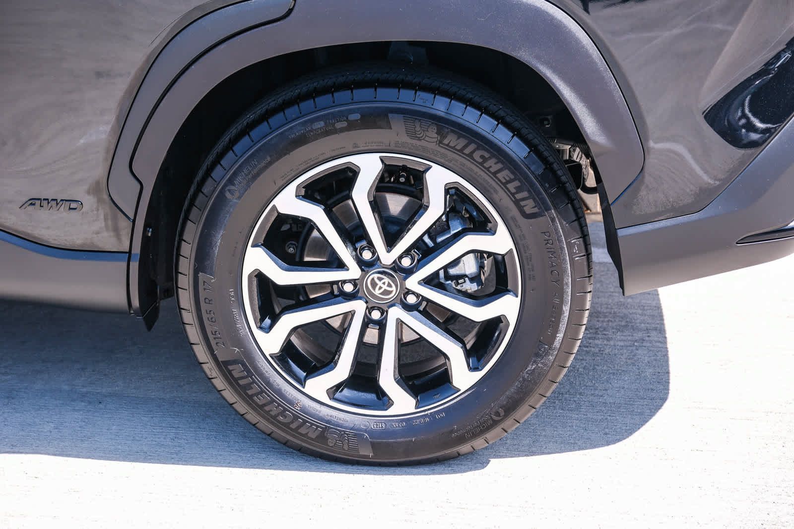 Certified 2024 Toyota Corolla Cross AWD Hybrid image 7