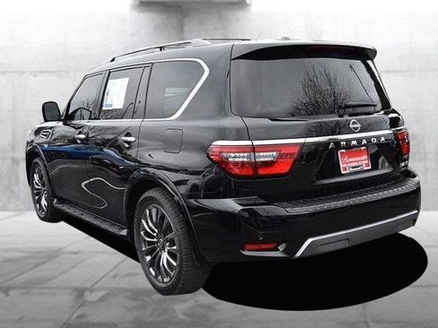 Used 2021 Nissan Armada Platinum image 7